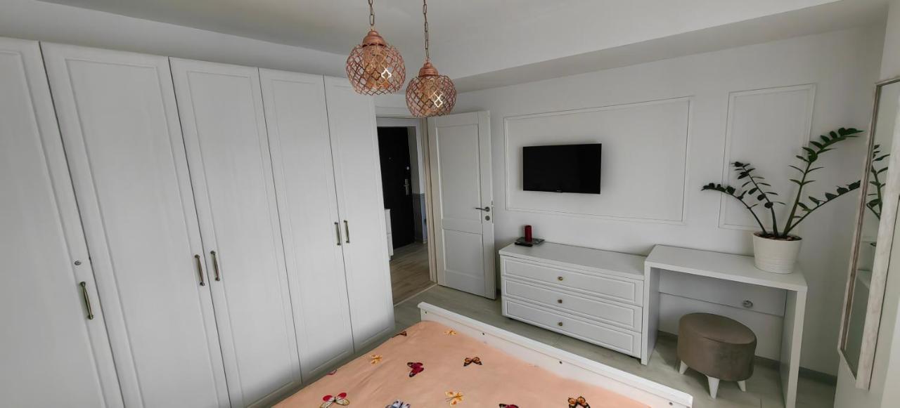 Apartament 1 Mai Bloc Nou-Self Check-In Craiova Eksteriør bilde