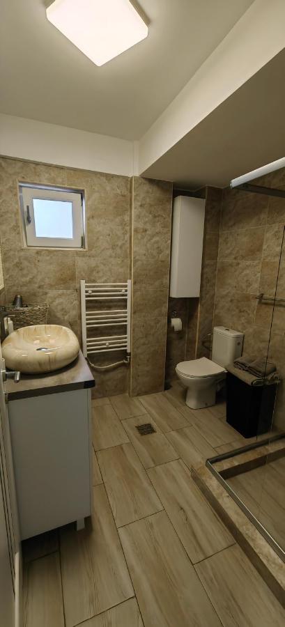 Apartament 1 Mai Bloc Nou-Self Check-In Craiova Eksteriør bilde
